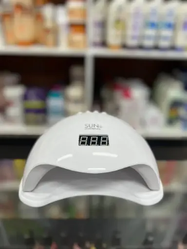 [50] LÁMPARA PARA UÑAS
